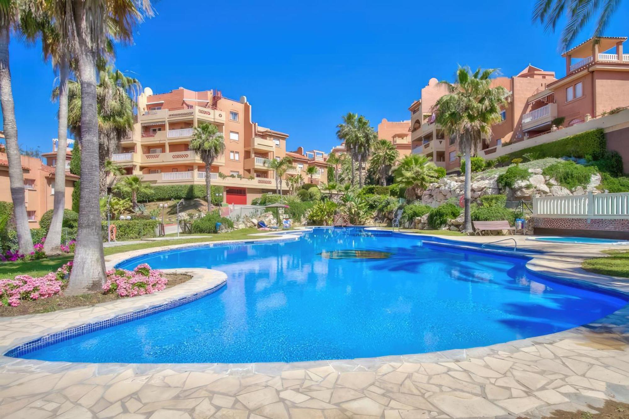Apartemen Precioso Atico Con Vistas Al Mar *
